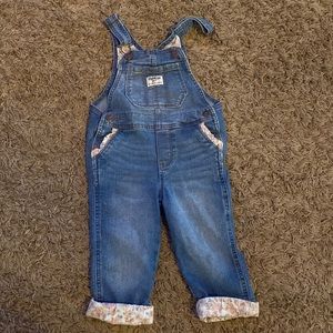 OshKosh girl toddler overalls 2T. Floral accents on inside straps and legs.